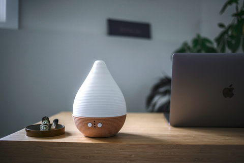 How to Use Essential Oils to Make Your House a Blissful Home